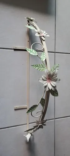 Docel quarto menina