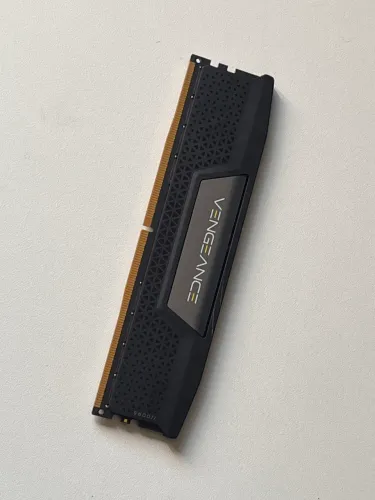 32GB DDR5 CORSAIR VEAGENCE 5200MHz