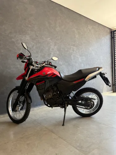 Yamaha XTZ 250 Lander 2024