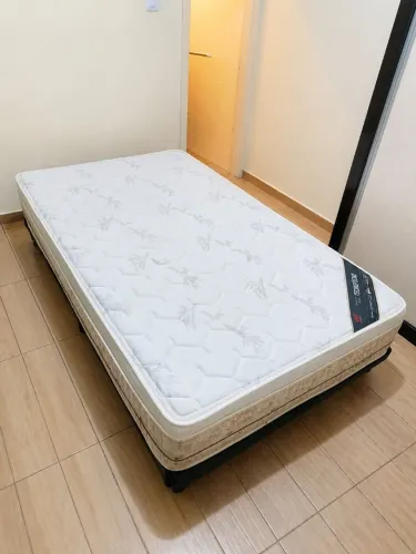 Cama Box Viúva Semi Nova