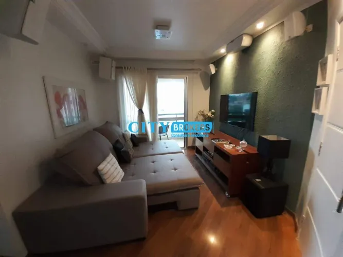 Apartamento à Venda com 3 quartos, 1 Suíte e 2 Vagas no Tatuapé Vista para a Piscina!