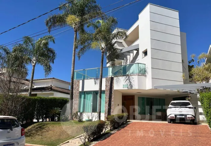 Casa em Condomínio à venda, 3 quartos, 3 suítes, 4 vagas, Jardins Barcelona - UBERLANDIA/M
