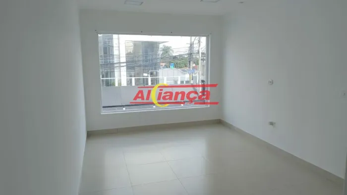 CASA COMERCIAL NA CÔNEGO VALADÃO - PONTO ESTRATÉGICO EM GUARULHOS