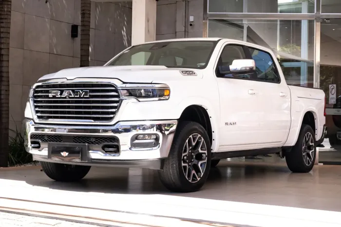 Ram 1500 Laramie 3.0 CD Bi-TB 4X4 Aut. 2025