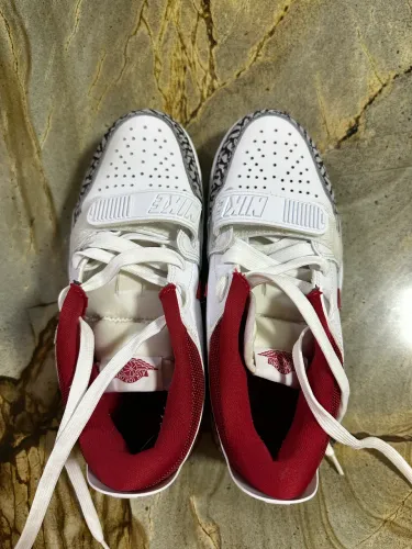 TÊNIS AIR JORDAN LEGACY 312