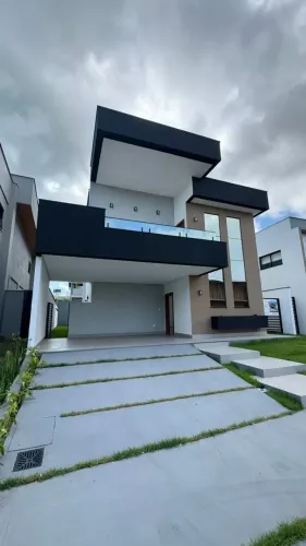 Sobrado para venda tem 300 metros quadrados com 4 quartos em Araçagy - São José de Ribamar