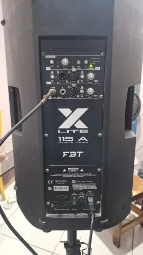 Caixa som FBT