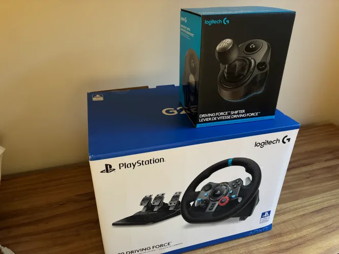 Logitech G29 + câmbio - Usado