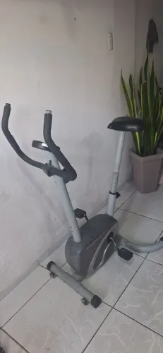 Bicicleta de fazer ginástica
