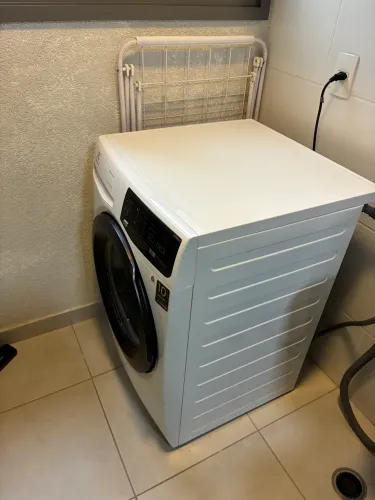 Máquina De Lavar Frontal Electrolux 11kg  Branca 127 Volts