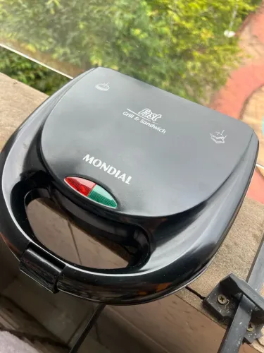 Grill/Sanduicheira Mondial Fast Grill