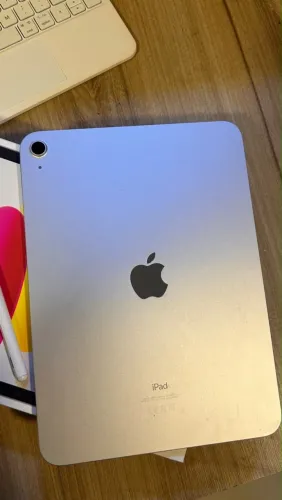 iPad 10, 64GB com caneta e teclado (styllus)