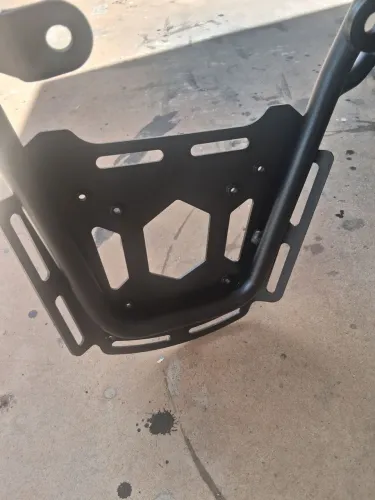 Bagageiro ,suporte de bau honda adv 150 ,358 reais novo 