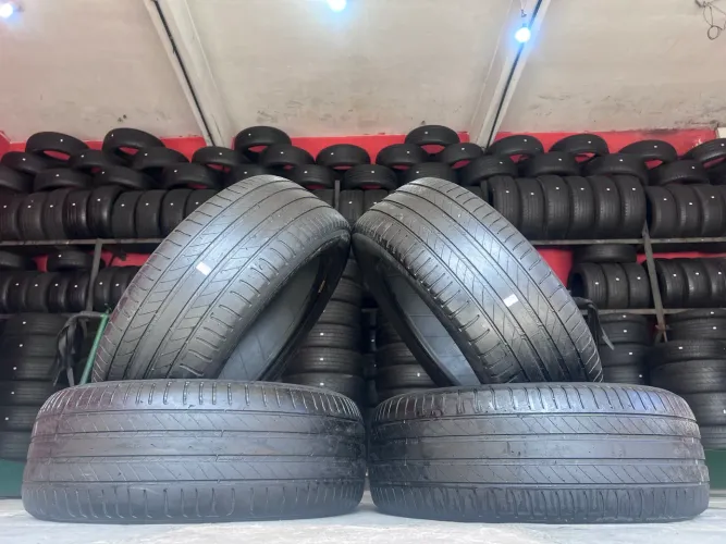 Pneu aro 16 - 195 55 16 MICHELIN PRIMACY 4