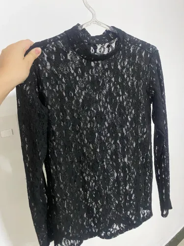 Blusa de renda