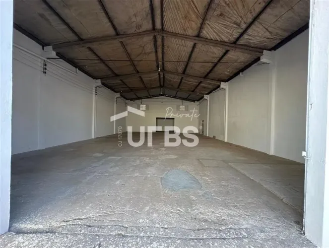 Galpão 350m2 com excelente localização, abaixo do Aldeia do Vale