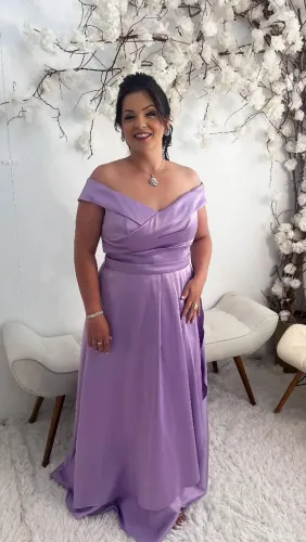 Vendo vestido lavanda-lilas tamanho 46 usado 1 vez