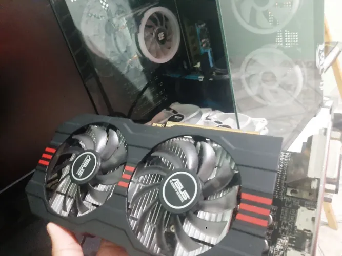 Placa de vídeo Asus 2gb 
