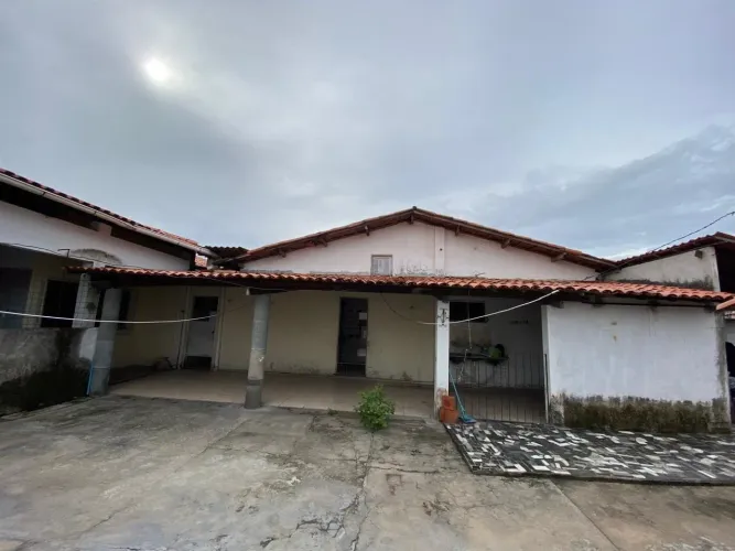 Casa comercial à venda no Parque Iracema, Fortaleza-Ce
