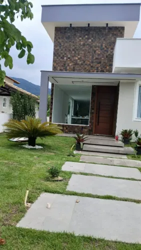 Vendo casa no condomínio reserva do Sahy