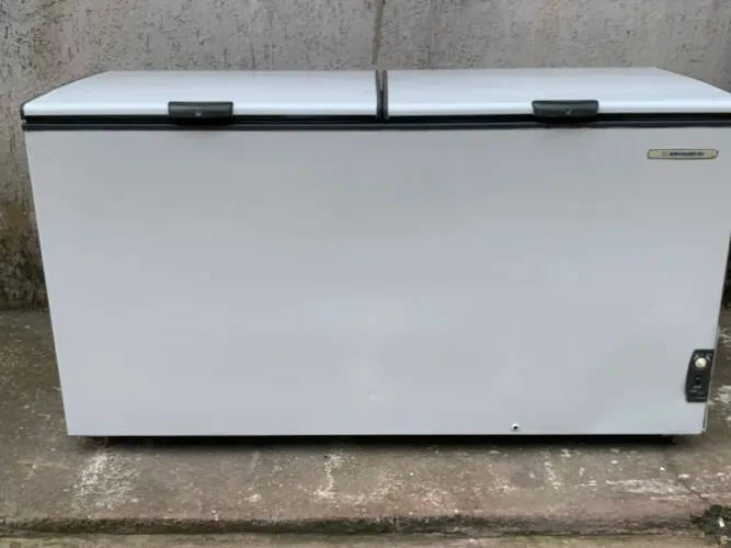 Freezer Metalfrio Dupla Ação 570 Litros