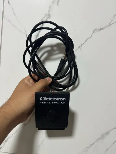 Footswitch para amplificador