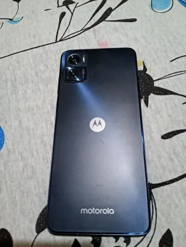 Moto E22