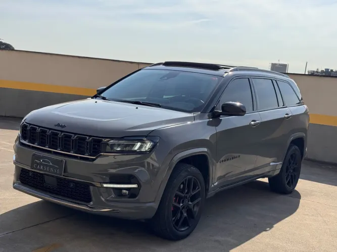 Jeep Commander Black Hurricane 2.0 4X4 TB AUT 2025