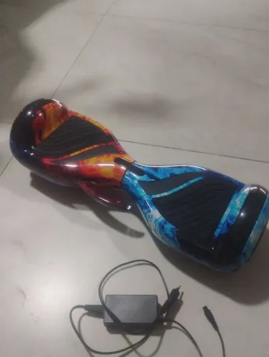 Hoverboard Skate Elétrico Bluetooth Música Fogo e Gelo
