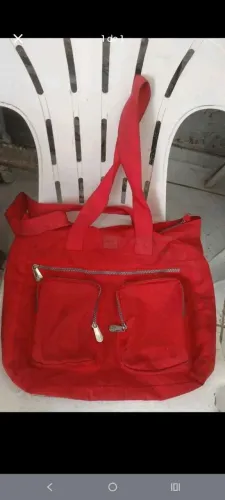 EXCELENTE BOLSA