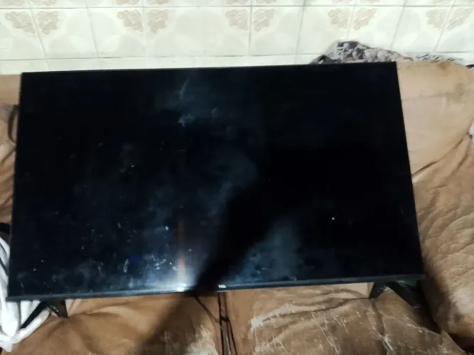 Vende-se tv TCL 43 polegadas