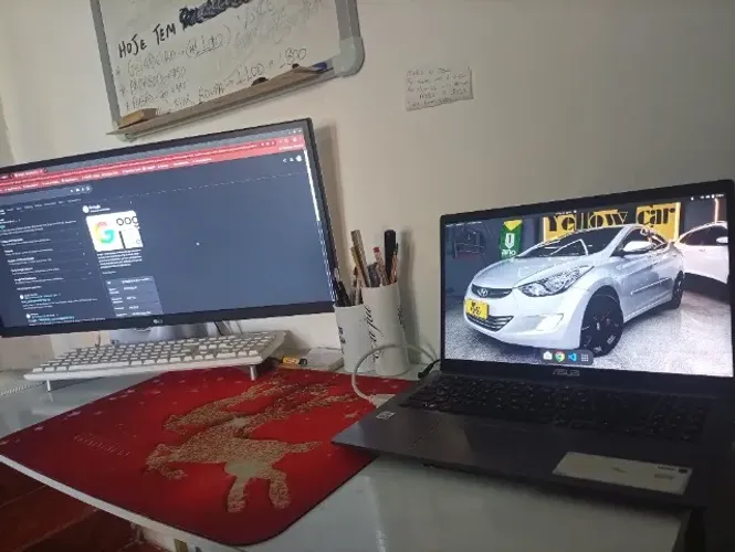 Notebook e monitor