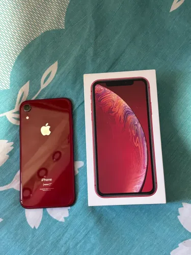 iPhone XR em perfeito estado 128GB com todas as peças originais