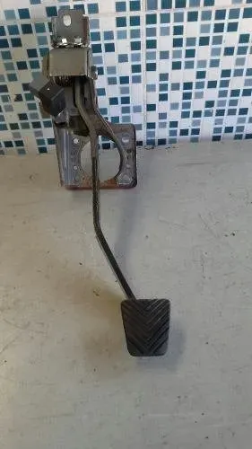 Pedal De Embreagem Kia Cerato 2011 Original 3570