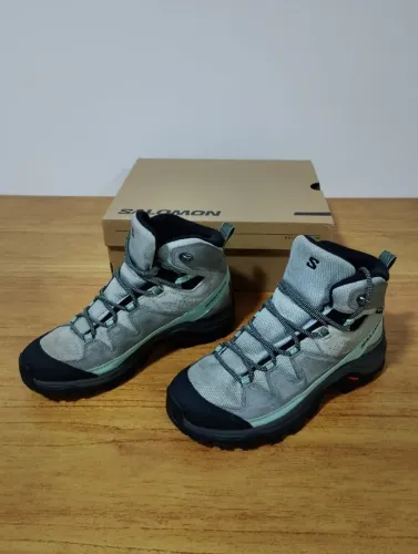 Bota Salomon Quest Rove GTX Feminina