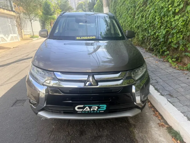 Mitsubishi Outlander 3.0/ GT 3.0 V6 Aut. 2016