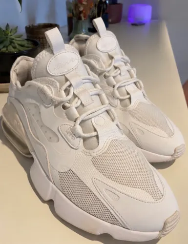 Tênis Nike Air Max Infinity 2 Branco Original - 36