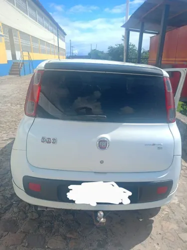 Fiat Uno Sporting 1.4 EVO Fire Flex 8V 4P 2014