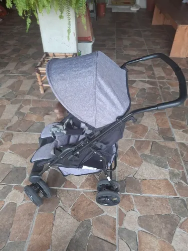 Carrinho de bebê