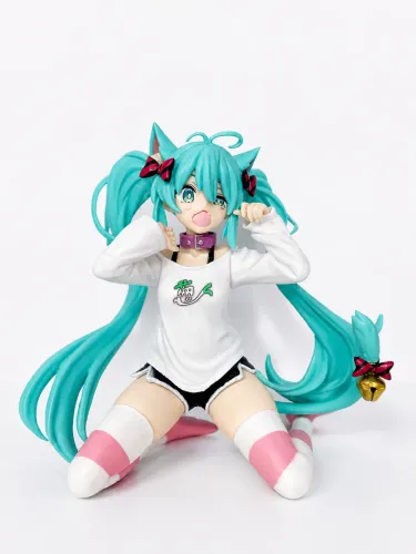 Hatsune miku cat 