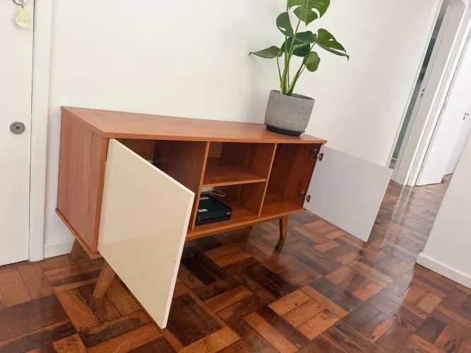 Rack TV Moderno