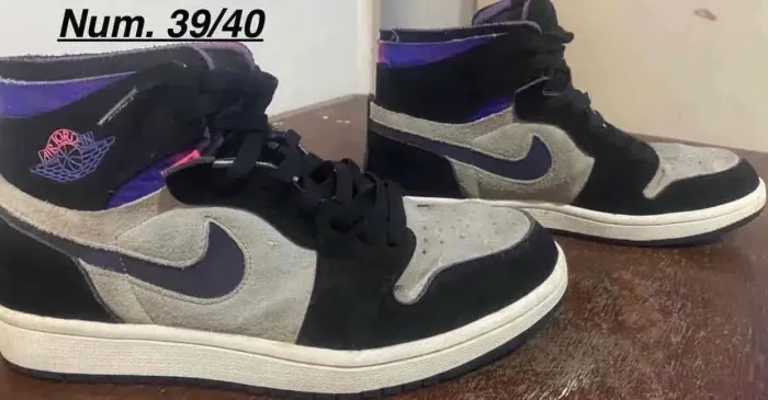 Tênis Nike Air Jordan semi novo Original 39