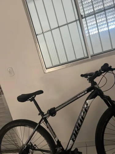 Bicicleta aro 29 R$1.000 (a negociar)