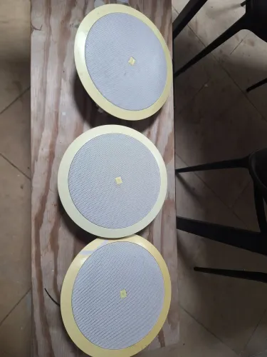 Auto falante de Embutir JBL