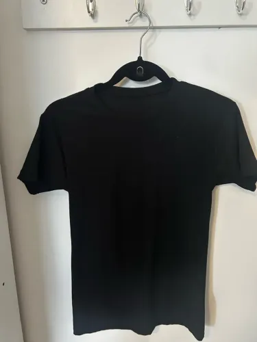 4 blusas por 250$