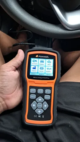 Faço calibragem do sensor ângulo de direção.