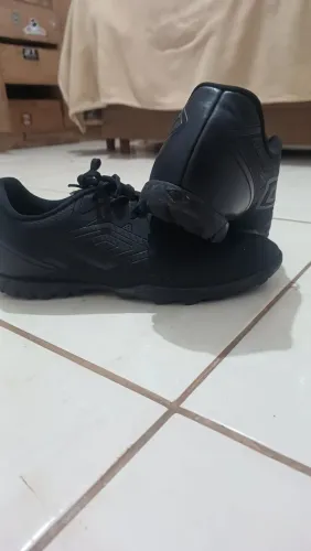 Chuteira umbro attak n42/43