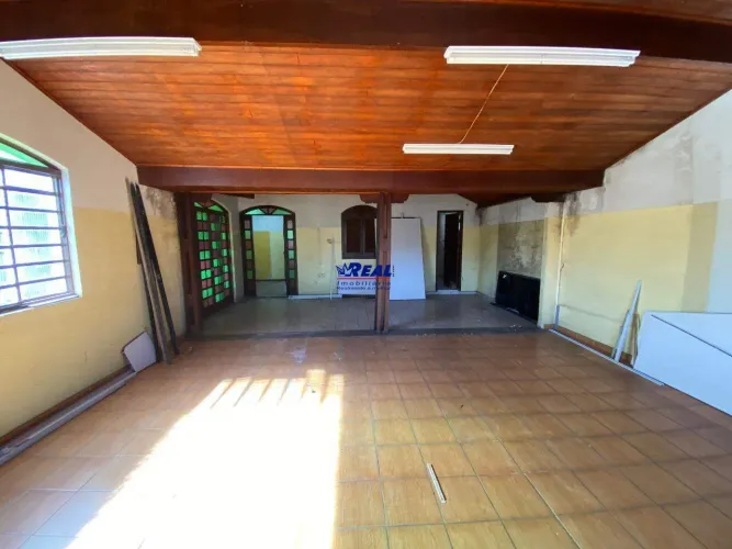 Casa à venda, 3 quartos, 1 suíte, 10 vagas, Araguaia - Belo Horizonte/MG