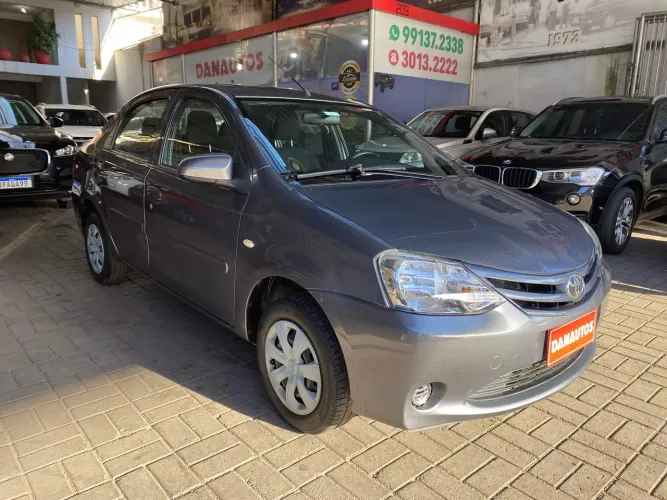 Toyota Etios X Sedan 1.5 Flex 16V 4P Mec. 2016