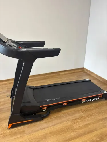 Esteira Ergométrica Evolution EVO 3800